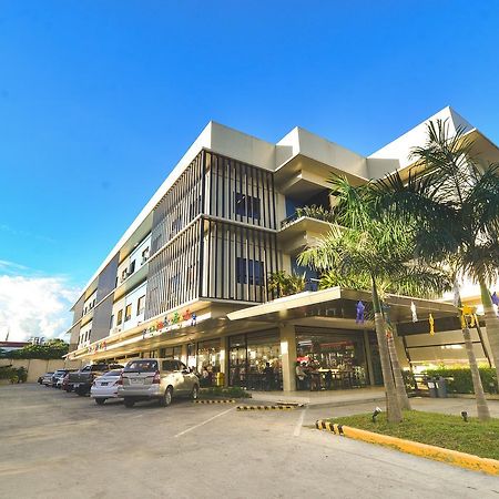 Felix Residences Cebu Stadt Exterior foto